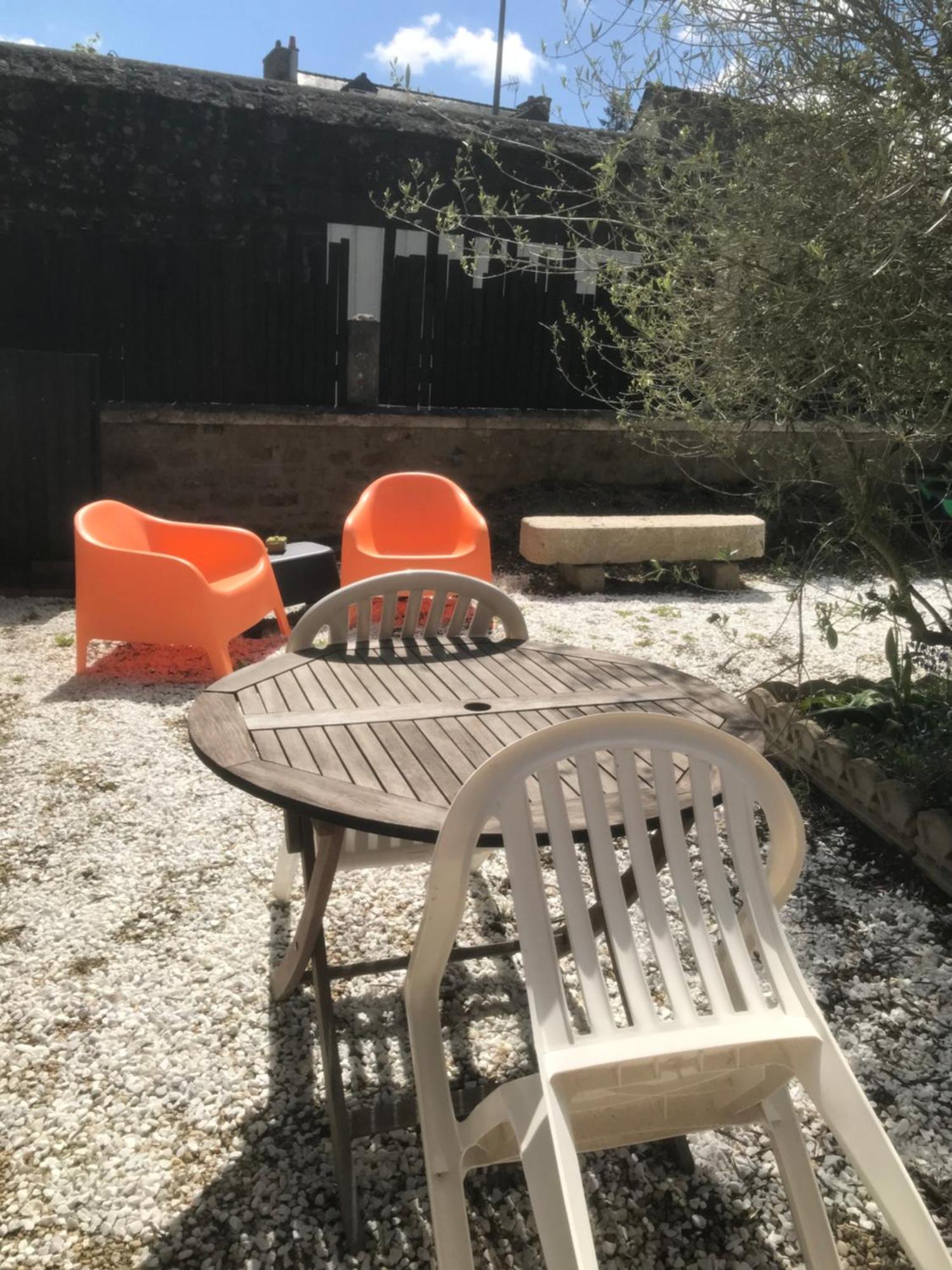 Charmante Maisonnette Proximite Cite Medievale Et Bords De Rance Dinan Exteriér fotografie
